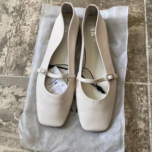 Zara white leather flats